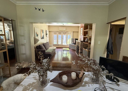 Casa En Venta 3 Dorm-parque-pileta Zona Hindú Club