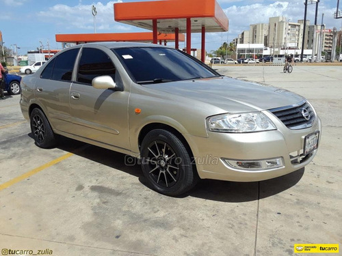 Nissan Almera Aut