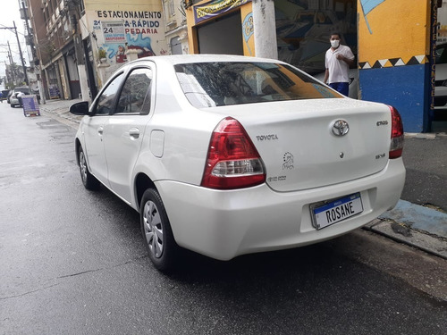 Imagem 7 de 9 de Toyota Etios Sedan X S 1.5 Automatico 2017 Completo