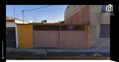Casa En Tlalnepantla De Baz, Estado De México. C.p. 54040 Col. Los Pirules. Calle Cumbres De Maltrata