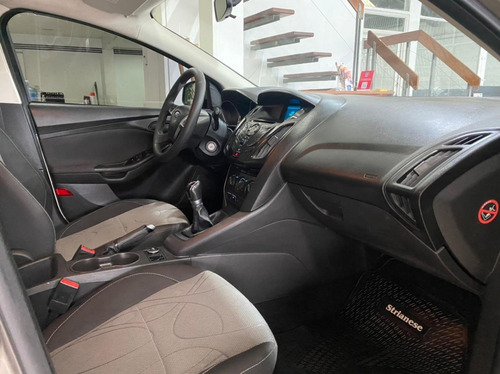 Imagen 12 de 14 de Ford Focus
