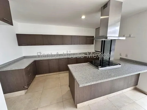 Zibata, Qro. Se Vende Casa Con 3 Recamaras 175 M2 De Construccion Qh 253112
