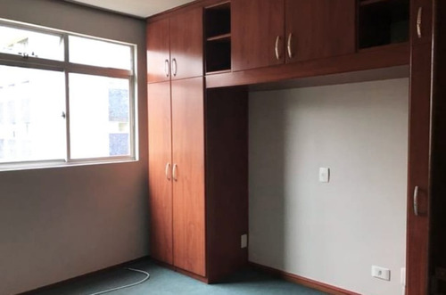 Imagem 3 de 9 de Apartamento Com 3 Dormitórios À Venda, 85 M² Por R$ 330.000,00 - Bacacheri - Curitiba/pr