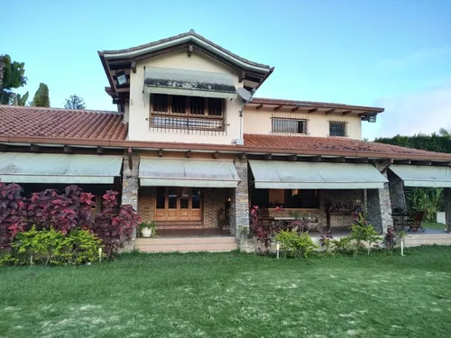 Venta - Casa - Urb. La Lagunita