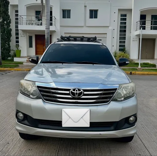 Toyota Fortuner 2.7l 4x2
