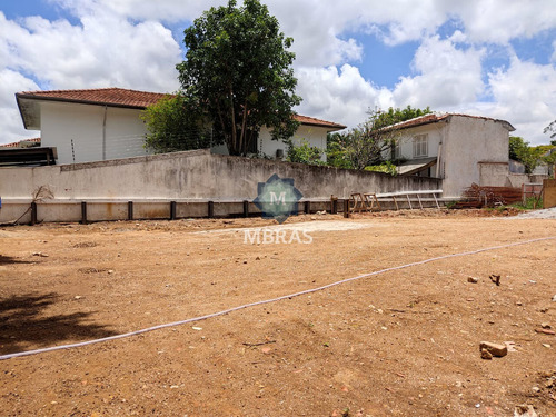 Imagem 7 de 8 de Excelente Terreno Plano Em Rua Tranquila Do Jardim Europa - Mb12703