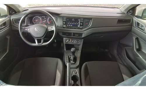 Volkswagen Polo 1.0 MPI MANUAL