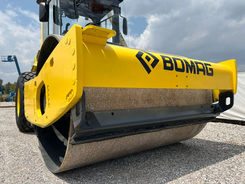 Vibrocompactador Bomag 84 Pulgadas 2018 Mixto Cabina Vibro