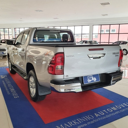 Imagem 6 de 12 de Hilux Srv 2.8 4x4 Aut.