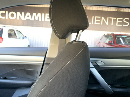 Geely Coolray 2022