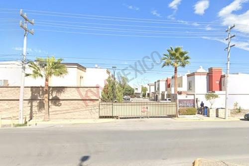 Casa En Renta Equipada, Cerrada Ibero Sobre Blvd. Centenario, Torreón,  Coahuila | MercadoLibre