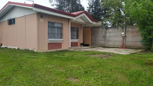 Imagen 3 de 16 de Se Vende Casa En Paraíso De Cartago