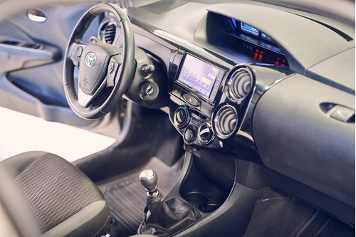Toyota Etios 1.5 Xls