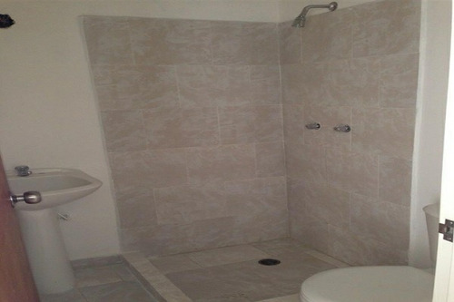 Imagen 5 de 12 de Eo Asein834 Vende Confortable Apartamento En Paraparal, Residencias Río Caroni, Los Guayos. Estado Carabobo