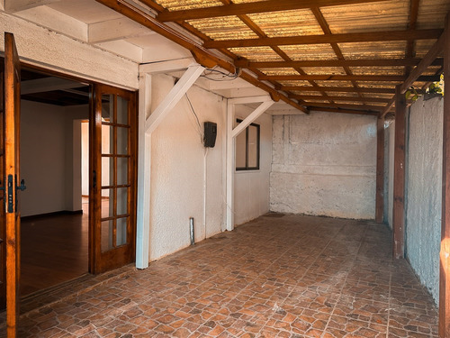 Casa En Arriendo De 4 Dorm. En Pichilemu