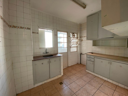 Venta Apto Centro Sur 2 Dorm Gje Julio Herrera Y San Jose
