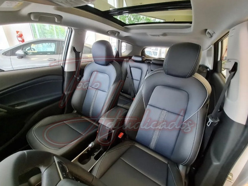 Imagen 18 de 25 de Chevrolet Tracker Premier Adjudicada $2.100.000