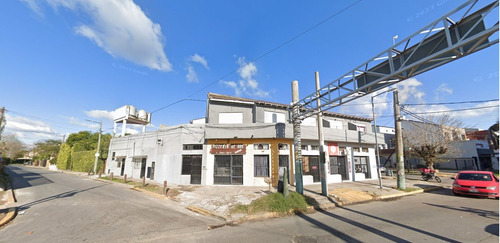 Oportunidad De Inversión! Edificio Con 9 Dptos + 6 Locales!