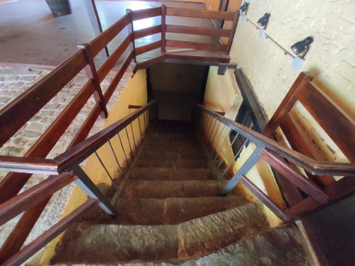 Imagen 11 de 14 de Local En Venta Sobre Av. Gral Flores En El Inicio Del Barrio Histórico #1370