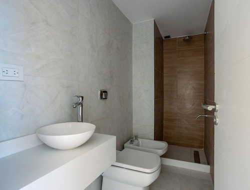 Dos Ambientes En Flores Milenium Tower A Estrenar