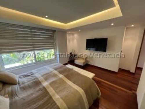 #24-27077 Espectacular Duplex En Los Palos Grandes