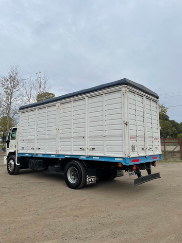 Ford Cargo 1722 2010