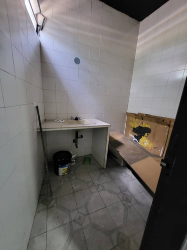 Imagen 14 de 30 de Se Vende Galpón De 1683 Mtr2 En Av. Los Aviadores Barrio San Luis 04243297055