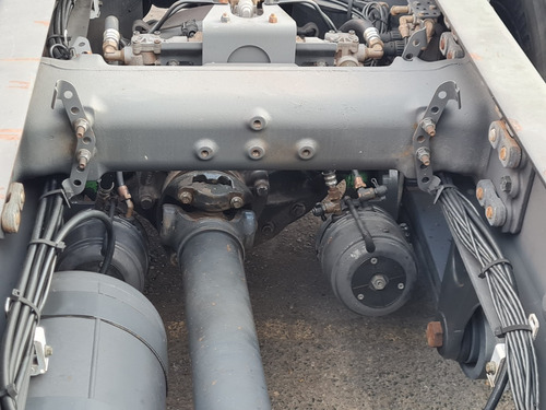 Imagem 13 de 15 de Scania P360 Optycruize 6x2 Com Ar Condicionado Impecavel