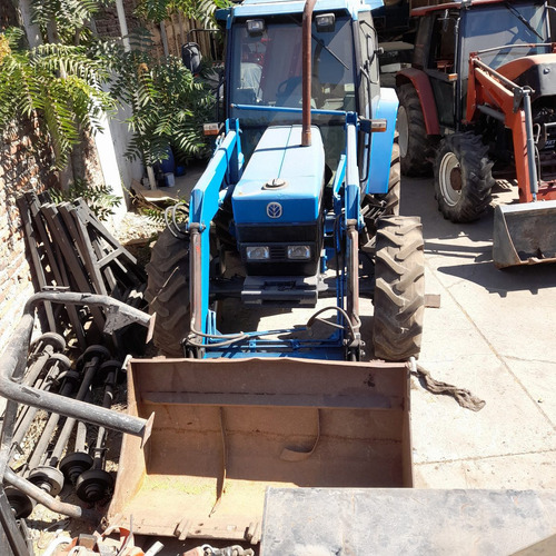 Imagen 13 de 15 de Tractor Agrícola Ford 6611, Año 2002