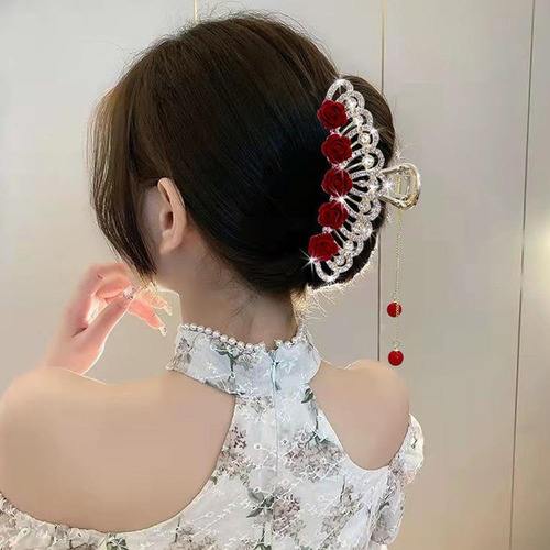 De Pinzas De Pelo De Terciopelo Con Borlas Rosas Para