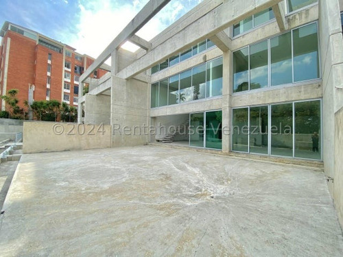 Edificio En Venta En Chulavista 24-16258 Cs