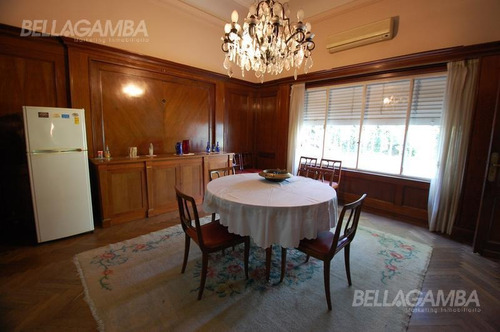 Imagen 4 de 17 de Destacada Residencia Excelente Ubicación.
