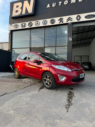 Ford Fiesta Kinetic 1.6 Design 120cv Titanium