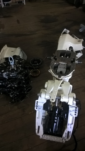 Motor De Popa Envirude 225 Hp Fich Ham 6cil Desmontado Pç