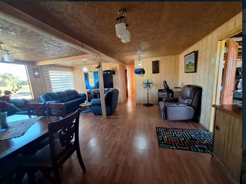 Bella Parcela Con 2 Casas Ideal Para Proyecto Familiar