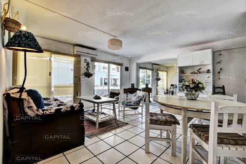 Apartamento Tres Dormitorios En Venta- Ref: 26123