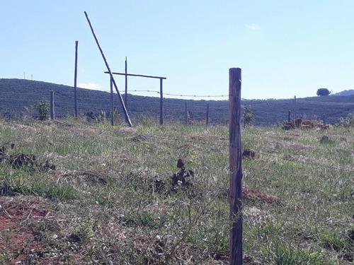 Bela Chácara Em Baependi Sul De Minas , Com 1000 M2 , Condomínio Recanto Da Flora - 239