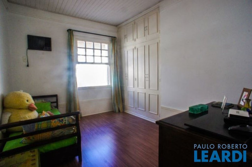 Imagem 10 de 13 de Casa Térrea - Jardim Europa - Sp - 508520