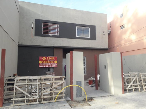 Duplex A Estrenar De 3 Ambientes Con Jardín Y Cochera