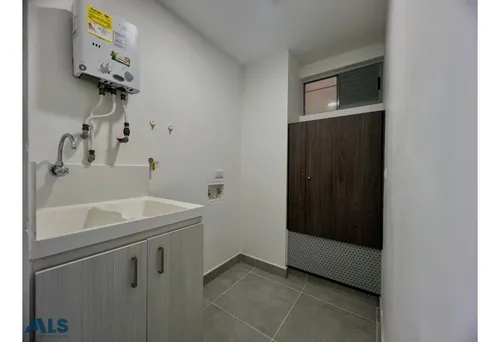 Excelente Ubicacion En Zona Plana. Unidad Completa...(mls#253439)