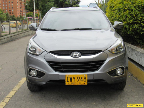 Imagen 8 de 25 de Hyundai Tucson Ix-35 2.0 Style