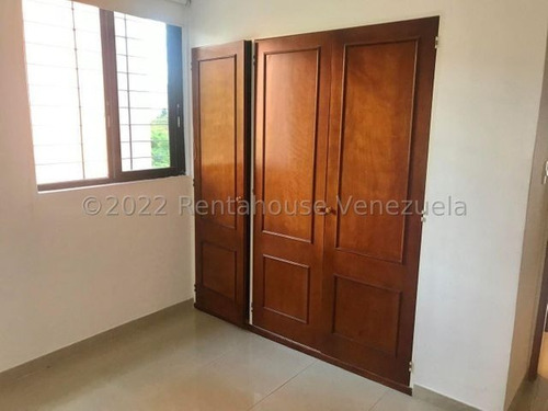 Imagen 23 de 30 de Alquiler De Apartamento En Clnas De La Tahona Rah 22-17217 Orlando Figueira 0412 5535289