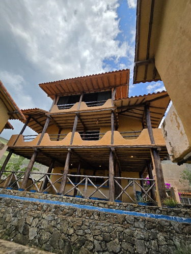 Posada En Guacuco