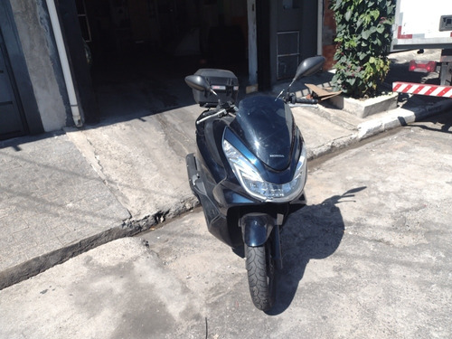 Imagem 2 de 12 de Honda Pcx