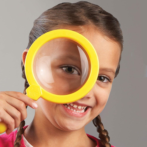 Lupa Y Pinzas De Learning Resources.