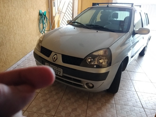 Renault Clio 2005 1.0 16v Authentique Hi-power 5p