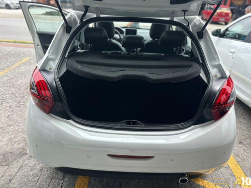 Peugeot 208 Allure 1.6 Flex 16V 5p Aut.