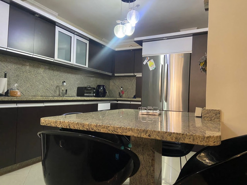 Imagen 2 de 25 de Townhouse En Venta San Diego Pozo La Esmeralda Gavip