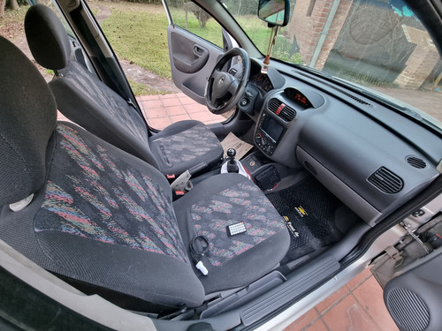 Chevrolet Corsa 1.8 Gl Aa Dh