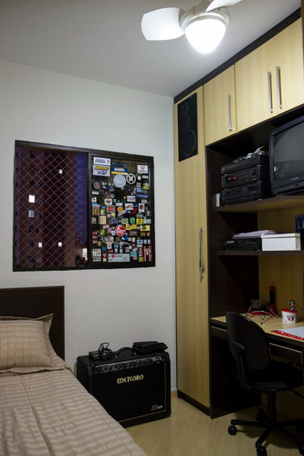 Vende-se Apto 3 Dorm Suite, Garagem 2 Carros, Moveis Planejados Quartos E Cozinha, Ar Condicionado Etc...